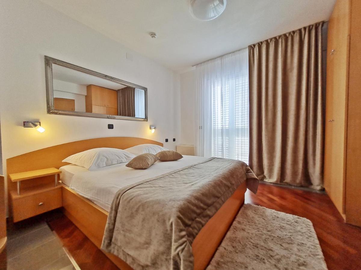 Hotel Sunce Подстрана Екстер'єр фото