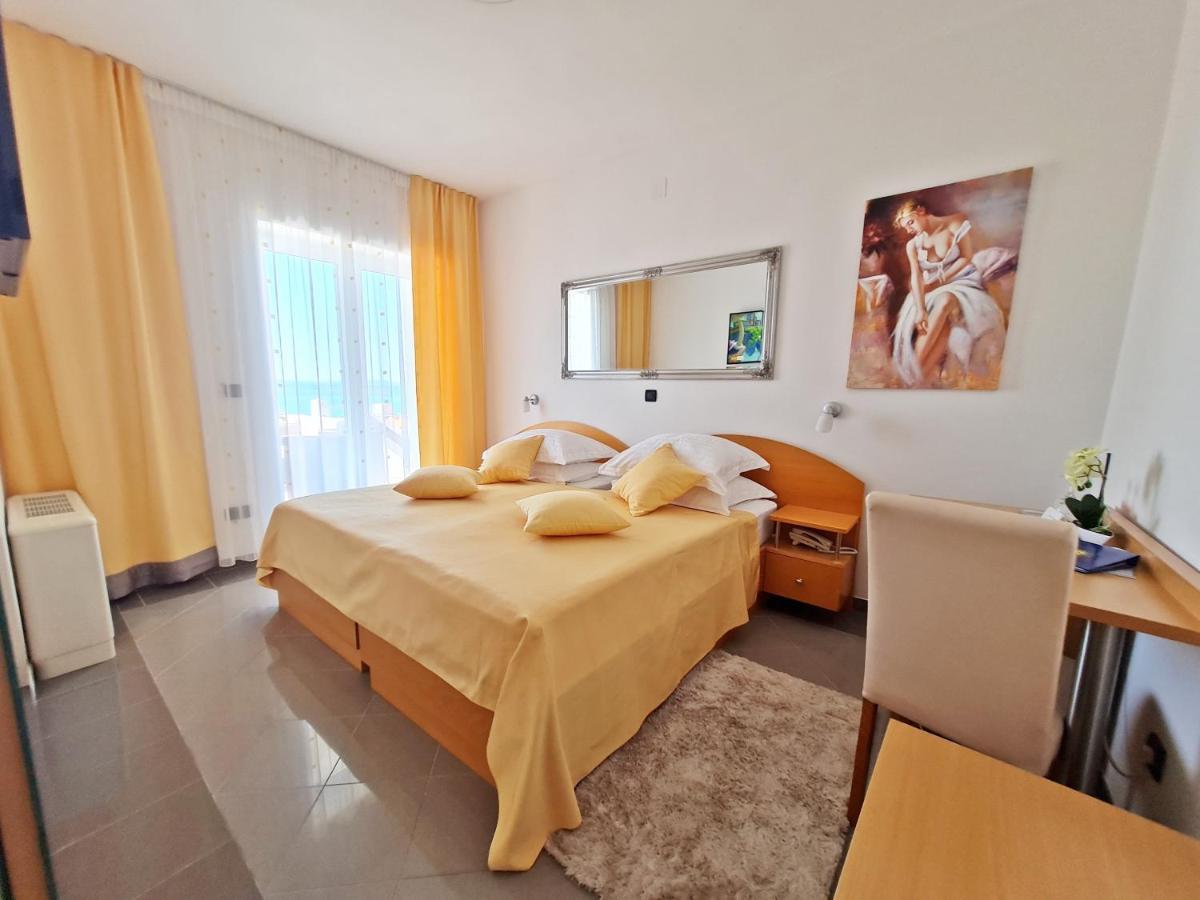 Hotel Sunce Подстрана Екстер'єр фото