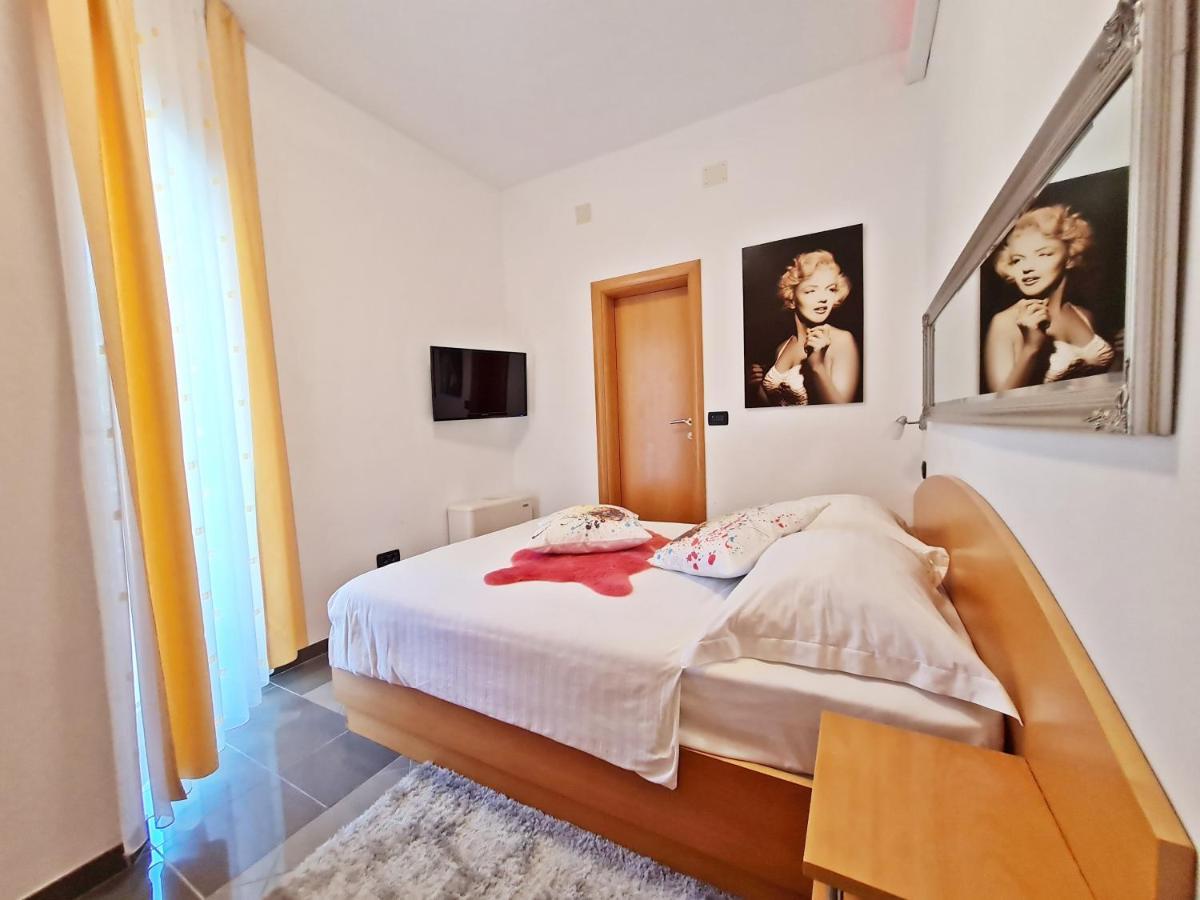 Hotel Sunce Подстрана Екстер'єр фото