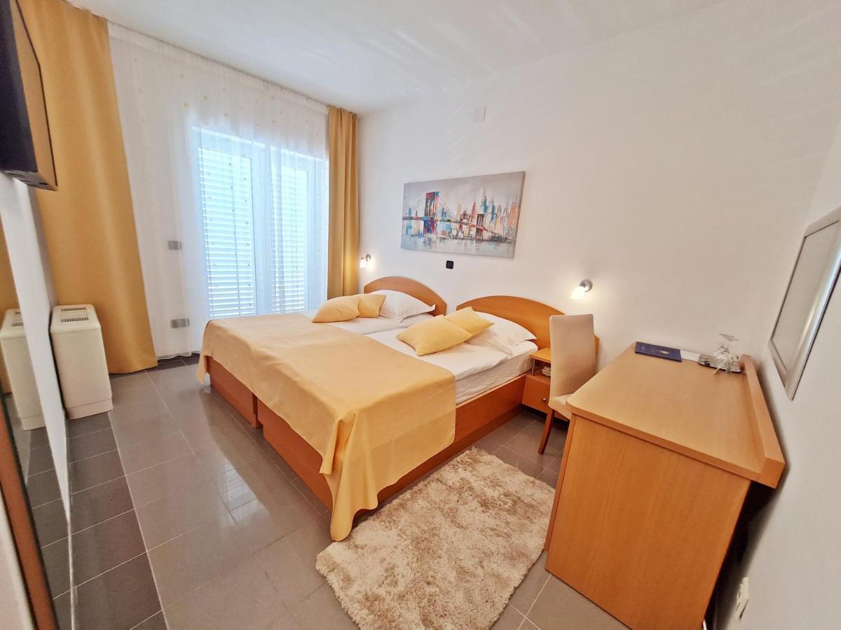 Hotel Sunce Подстрана Екстер'єр фото